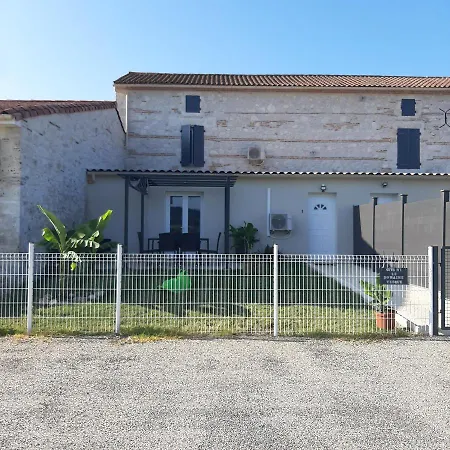 Le Domaine Vesque Ferienhaus